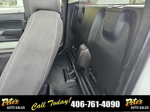 Used 2021 Chevrolet Colorado LT w/ Fleet Safety Package image 12