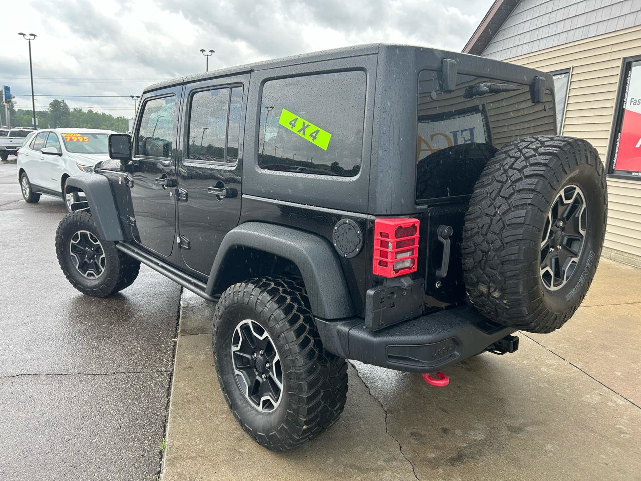 Used 2016 Jeep Wrangler Unlimited Rubicon AWD/4WD image 7