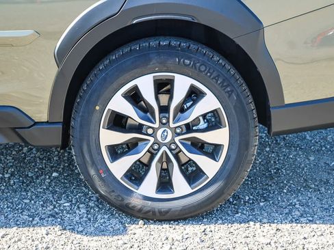 New 2025 Subaru Outback Limited image 10