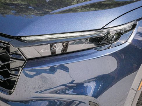 Used 2025 Honda CR-V Sport-L image 6