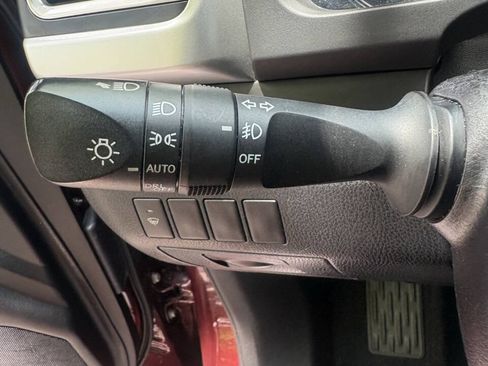 Used 2016 Toyota Highlander XLE FWD image 26