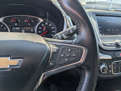 Used 2021 Chevrolet Equinox LT AWD/4WD image 14