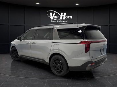 Used 2025 Kia Carnival SX w/ SX Dark Edition Package