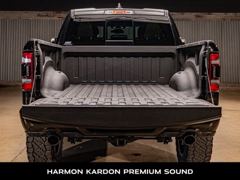 Used 2019 RAM 1500 Laramie image 9