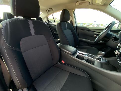Used 2020 Nissan Sentra SV w/ Trunk Package FWD image 13