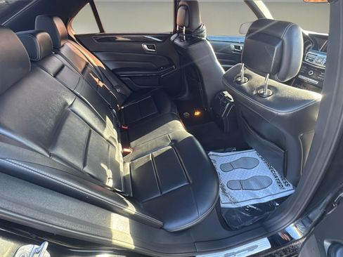 Used 2016 Mercedes-Benz E 350 4MATIC Sedan image 13