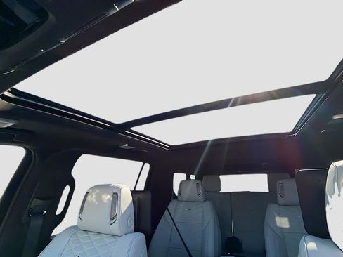 New 2026 Cadillac Escalade ESV Platinum Sport image 23