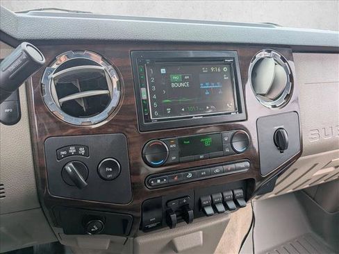 Used 2008 Ford F250 Lariat image 17