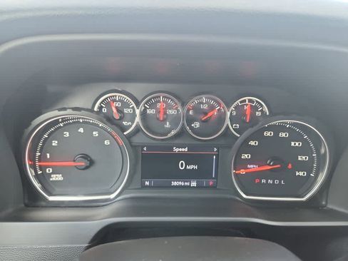 Used 2021 Chevrolet Silverado 1500 LT Trail Boss w/ Bed Protection Package image 37