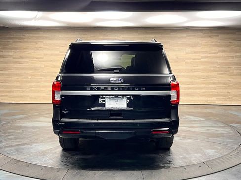 Used 2024 Ford Expedition XLT image 25