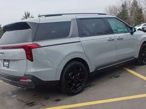 New 2026 Kia Carnival SX image 3