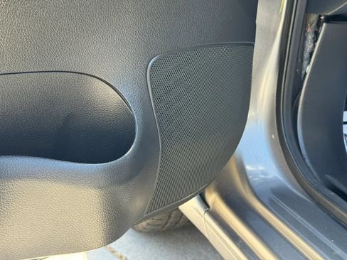 Used 2017 Nissan Sentra S FWD image 13