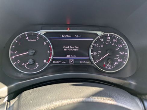 Used 2021 Nissan Sentra SV image 17