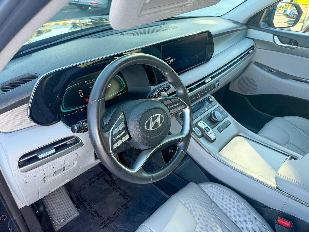 Used 2025 Hyundai Palisade SEL FWD image 11