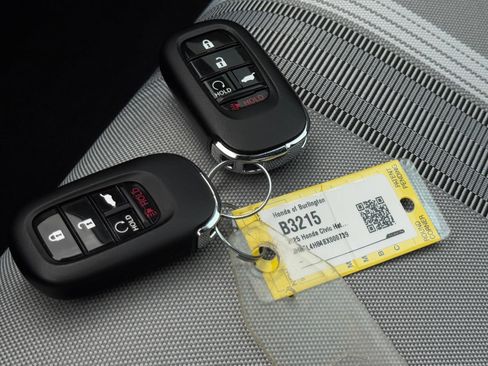 Certified 2025 Honda Civic Sport image 36