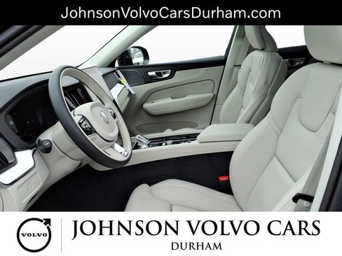 New 2026 Volvo XC60 B5 Ultra w/ Protection Package Premier AWD/4WD image 13