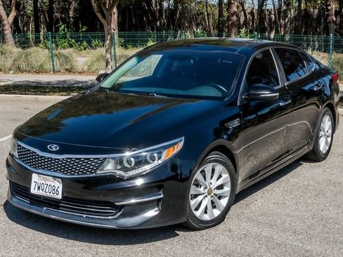 Used 2016 Kia Optima EX w/ Premium Package image 52