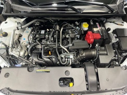 Certified 2025 Nissan Sentra SV image 30