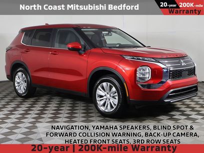 New 2025 Mitsubishi Outlander ES