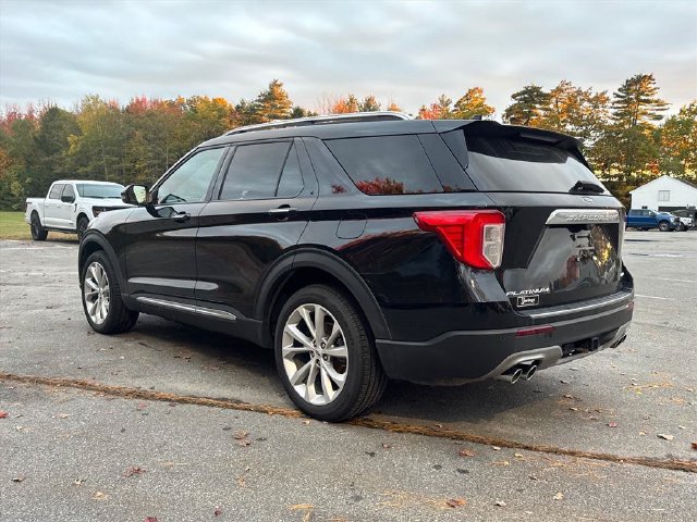 Used 2023 Ford Explorer Platinum w/ Technology Package AWD/4WD image 7