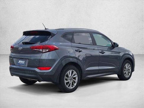 Used 2016 Hyundai Tucson SE w/ Option Group 02 FWD image 5