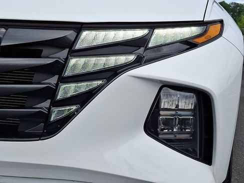 Used 2023 Hyundai Tucson SE AWD/4WD image 10