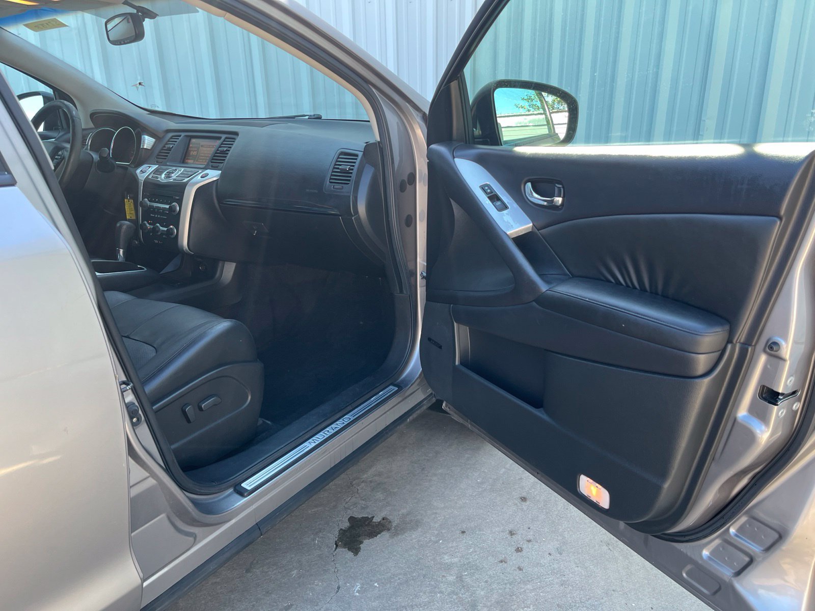 Used 2010 Nissan Murano SL w/ Leather Pkg FWD image 16