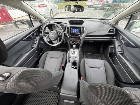 Used 2017 Subaru Impreza 2.0i image 9