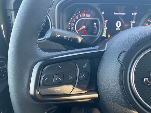 New 2026 Jeep Gladiator Willys AWD/4WD image 17