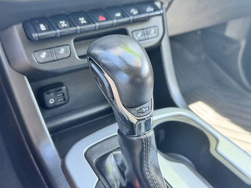 Used 2022 Chevrolet Colorado ZR2 AWD/4WD image 19