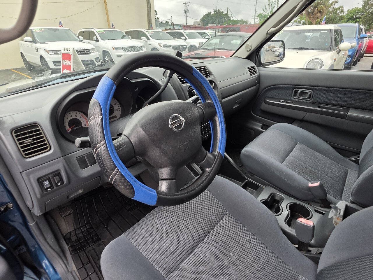 Used 2004 Nissan Frontier XE w/ (VTP) Value Truck Pkg RWD image 16