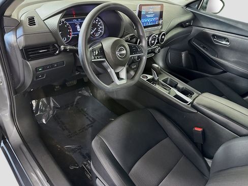 Used 2024 Nissan Sentra SV FWD image 23