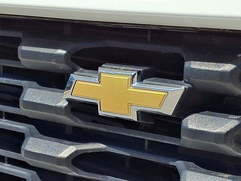 Used 2020 Chevrolet Silverado 1500 Custom w/ Custom Value Package image 30