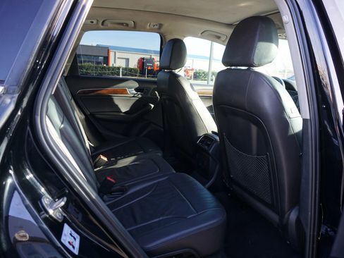 Used 2017 Audi Q5 2.0T Premium image 20