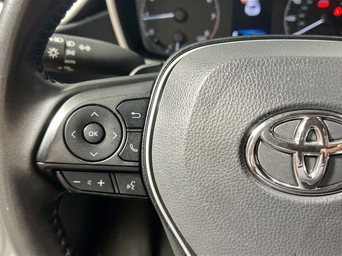 Used 2023 Toyota Corolla SE FWD image 18
