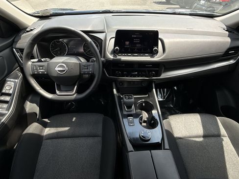Used 2026 Nissan Rogue SV AWD/4WD image 23