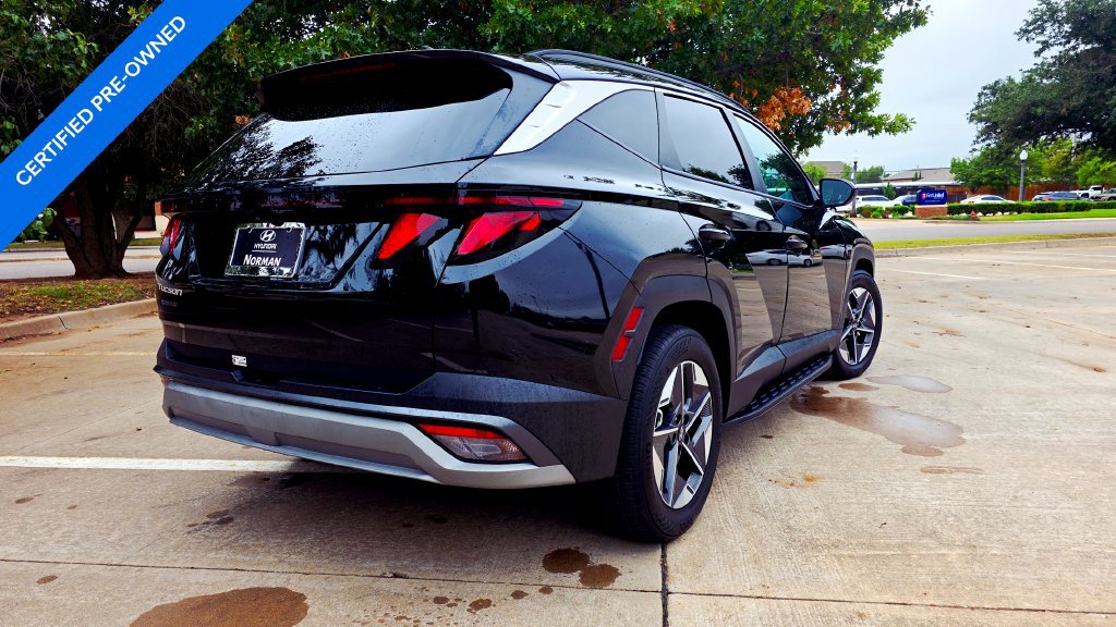 Certified 2025 Hyundai Tucson SEL FWD image 12