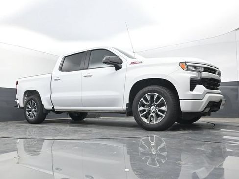 Used 2023 Chevrolet Silverado 1500 RST w/ Z71 Off-Road Package AWD/4WD image 47