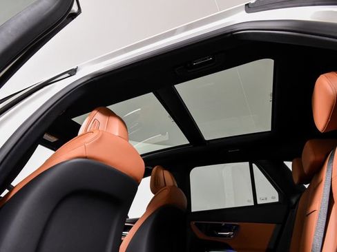 New 2026 Mercedes-Benz GLC 300 4MATIC image 36