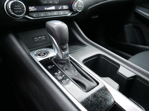 Certified 2022 Nissan Sentra SV w/ All-Weather Package image 24