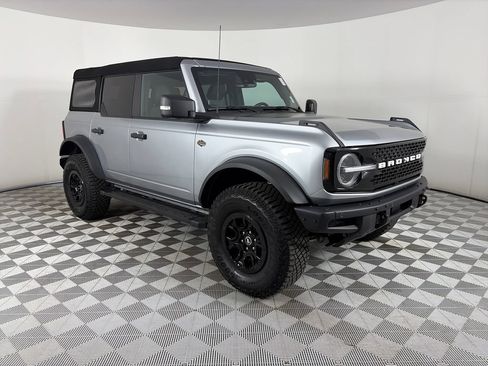 Certified 2023 Ford Bronco Wildtrak AWD/4WD image 1