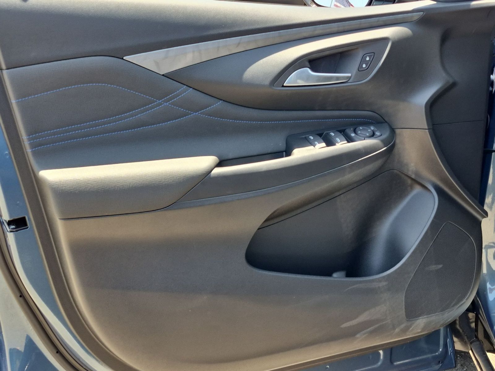 New 2026 Buick Envista Sport Touring w/ Advanced Safety Package FWD image 23