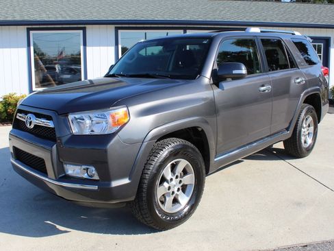 Used 2012 Toyota 4Runner SR5 w/ Convenience Pkg AWD/4WD image 31