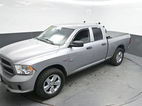 Used 2019 RAM 1500 Express AWD/4WD image 21