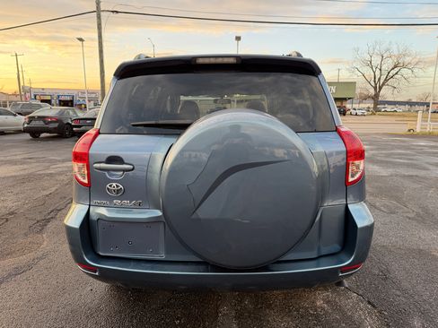 Used 2006 Toyota RAV4 Limited image 6