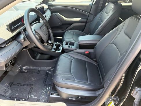 Used 2025 Ford Mustang Mach-E Premium AWD/4WD image 11