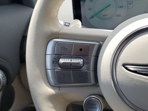 Used 2023 Genesis GV60 Advanced AWD/4WD image 15