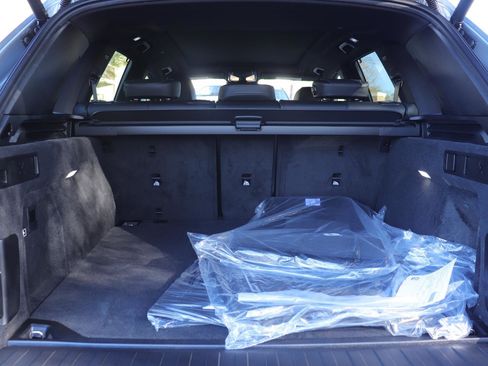New 2026 BMW X5 xDrive40i w/ Premium Package image 17
