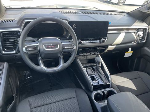New 2026 GMC Canyon Elevation w/ Convenience Package image 10