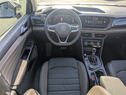 Certified 2024 Volkswagen Taos SEL image 16